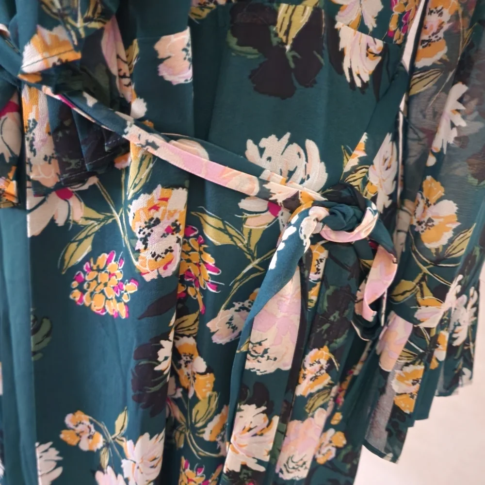 Floral Cardigan - Picture 11 of 11